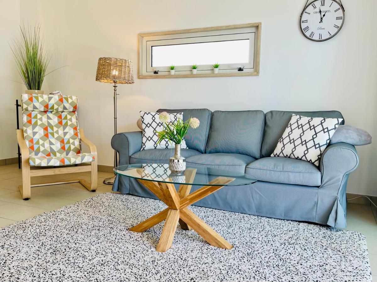 Angies Marina Apartment, Includes 2 Free Passes For The Marina Pool Lagos Kültér fotó