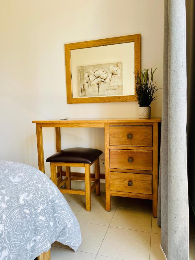 Angies Marina Apartment, Includes 2 Free Passes For The Marina Pool Lagos Kültér fotó