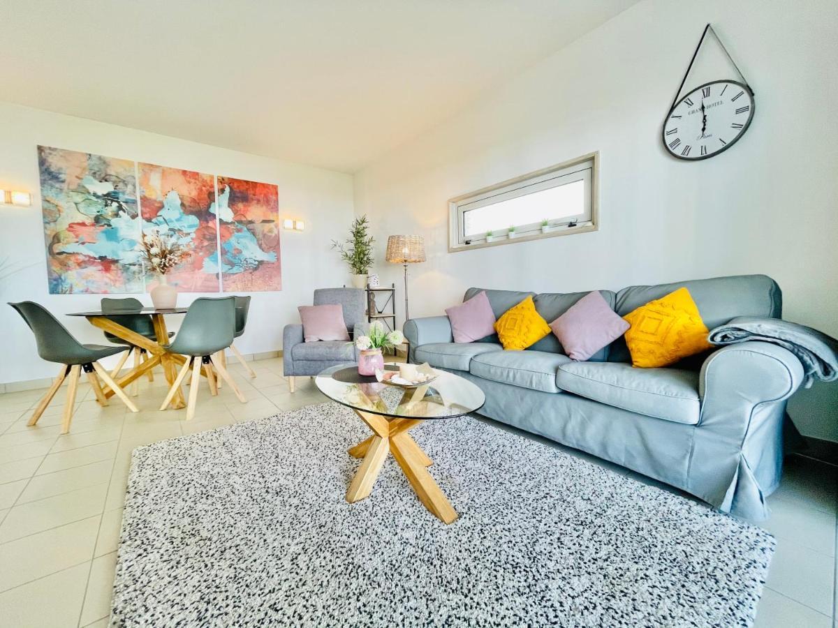 Angies Marina Apartment, Includes 2 Free Passes For The Marina Pool Lagos Kültér fotó